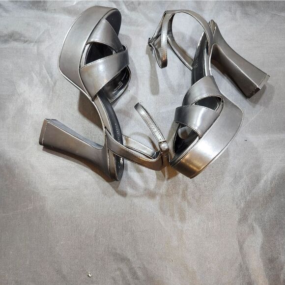 BRAND NEW MADDEN GIRL CRISS-CROSS STRAP PLATFORM ESPADRILLE OPEN TOE SANDAL G1 - Picture 11 of 14